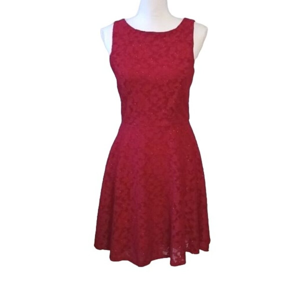 Speechless Sleeveless High Neck Lace Mini Dress Red Size‎ 9